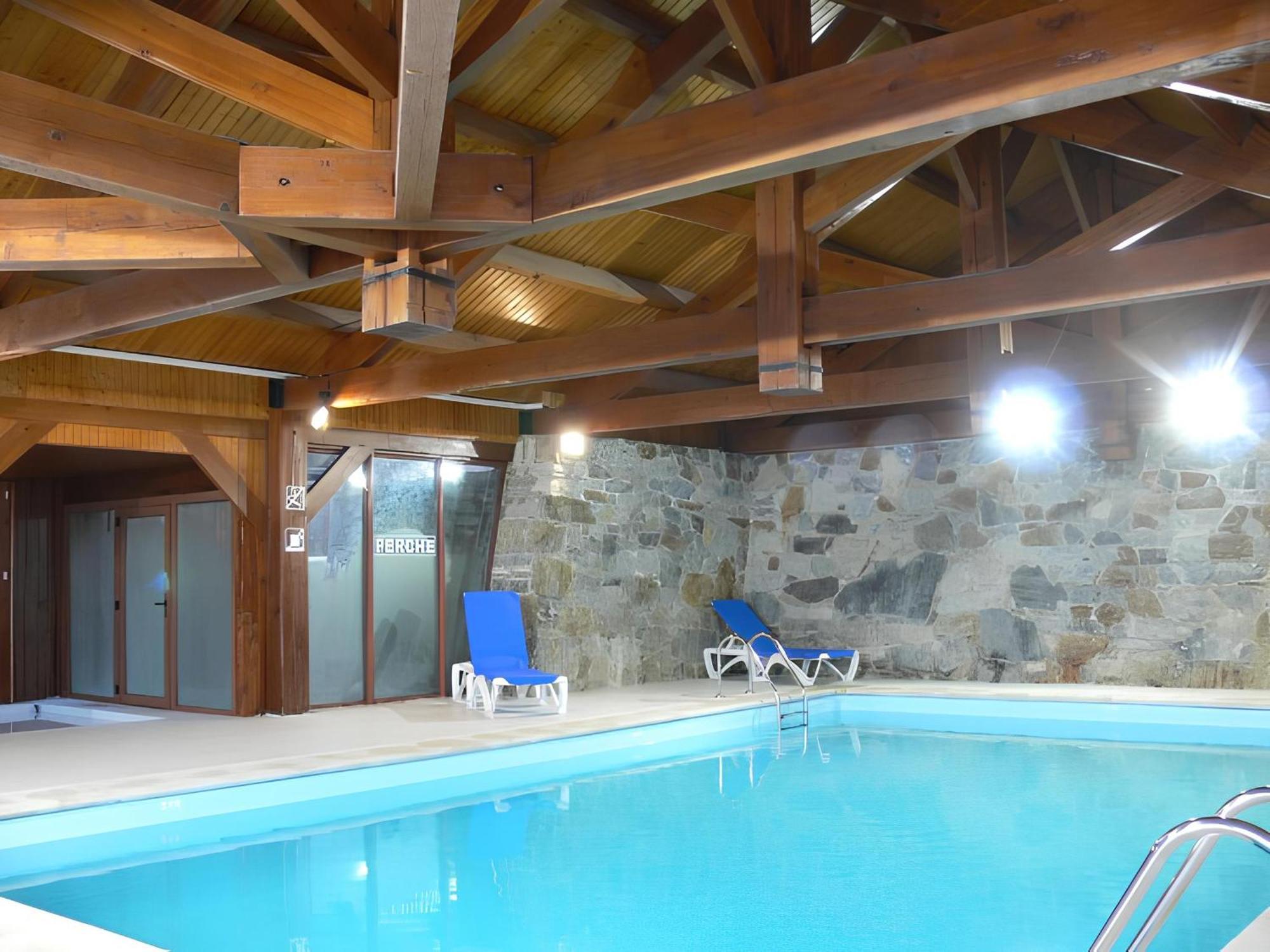 Pleine Nature Pied Pistes Piscine Chauffee Ustou エクステリア 写真